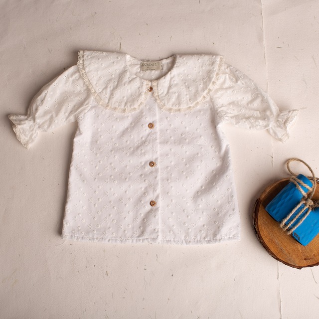 Birinit Petit / Coolest embroidered batist shirt