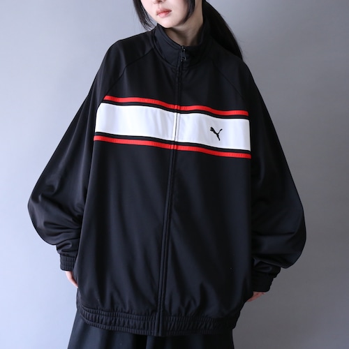 "PUMA" switching line design XXL over silhouette track jacket