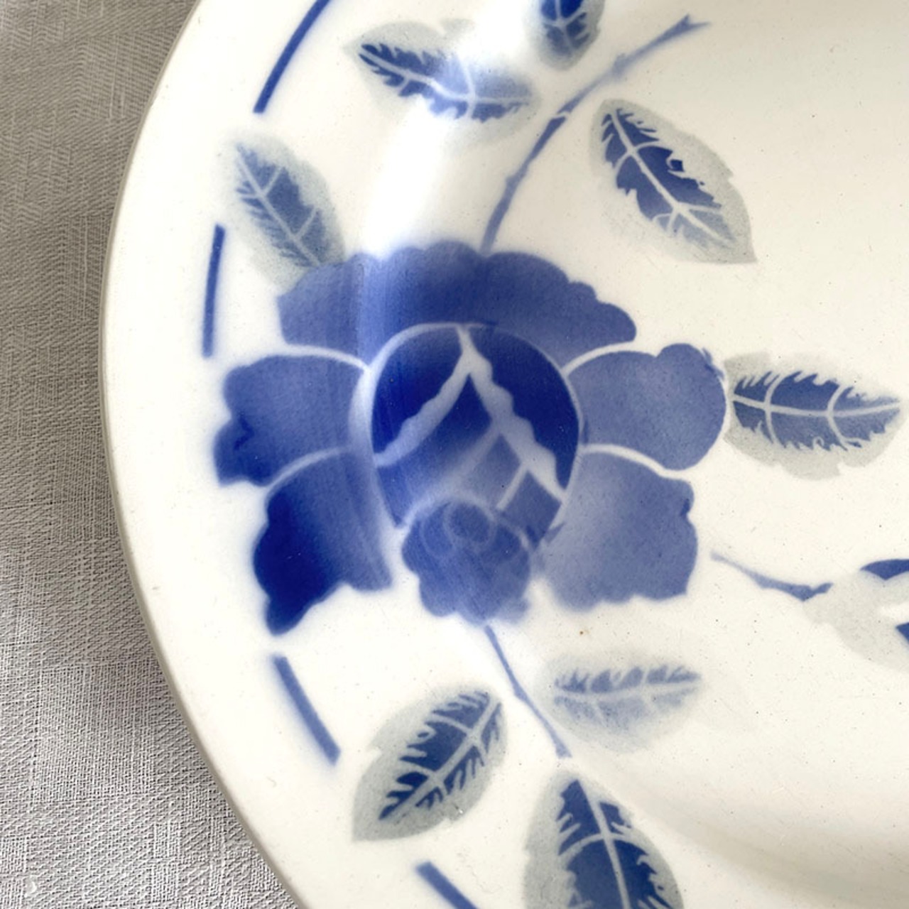 大皿　プレート　サンタマン　Moulin des Loups et Hamage 青い花　ステンシル　 19twd31