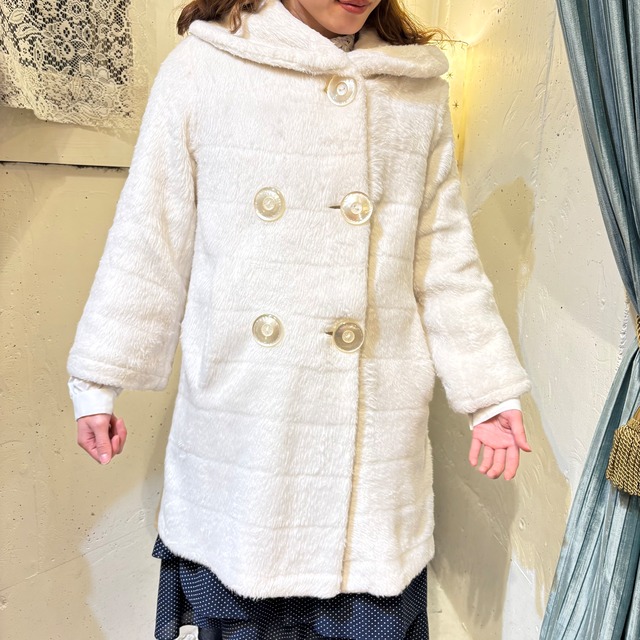 vintage shawl collar white coat