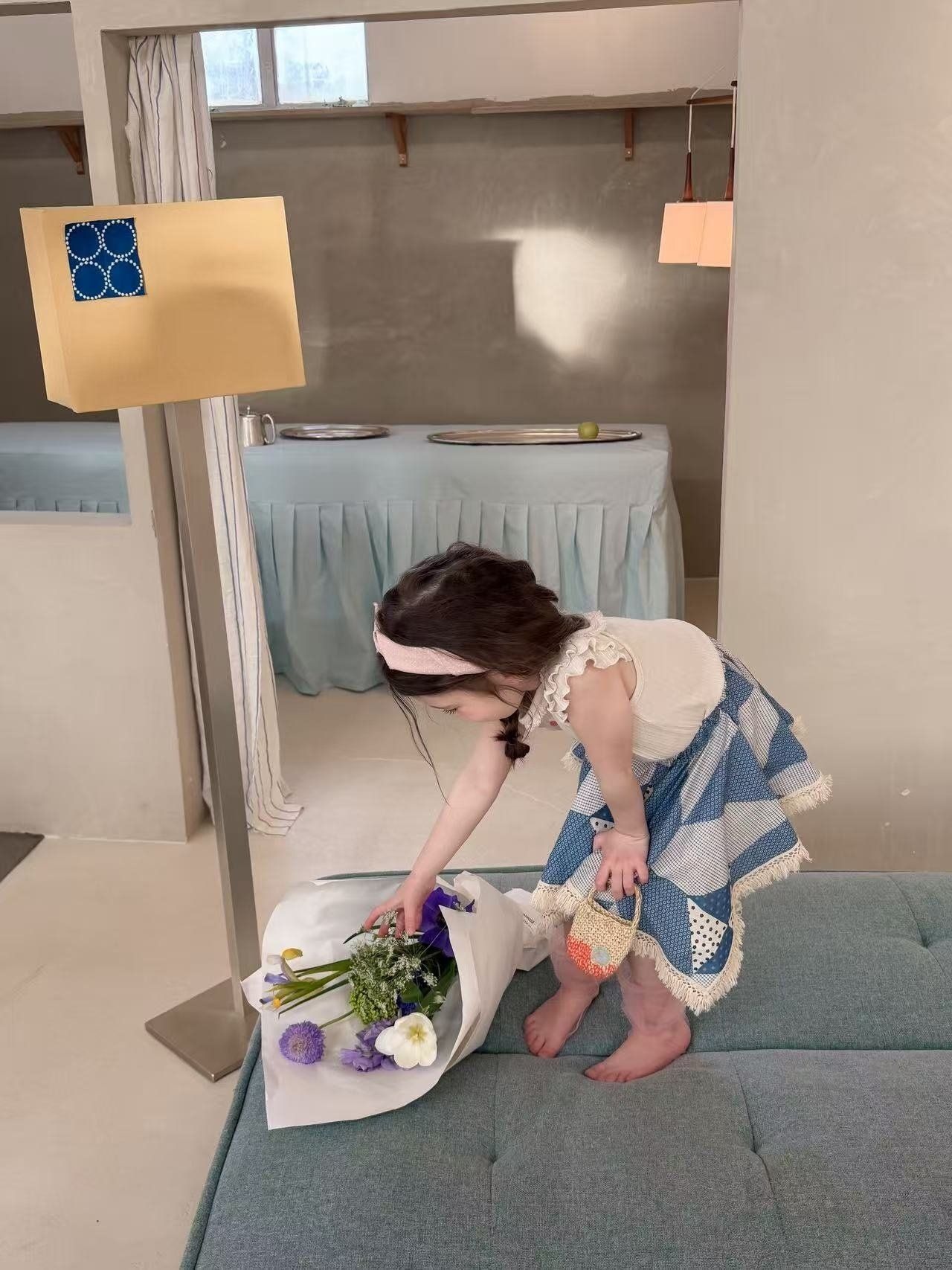 [aiai] Ribbed Frill Tee Shirt / [아이아이] 골지프릴티셔츠