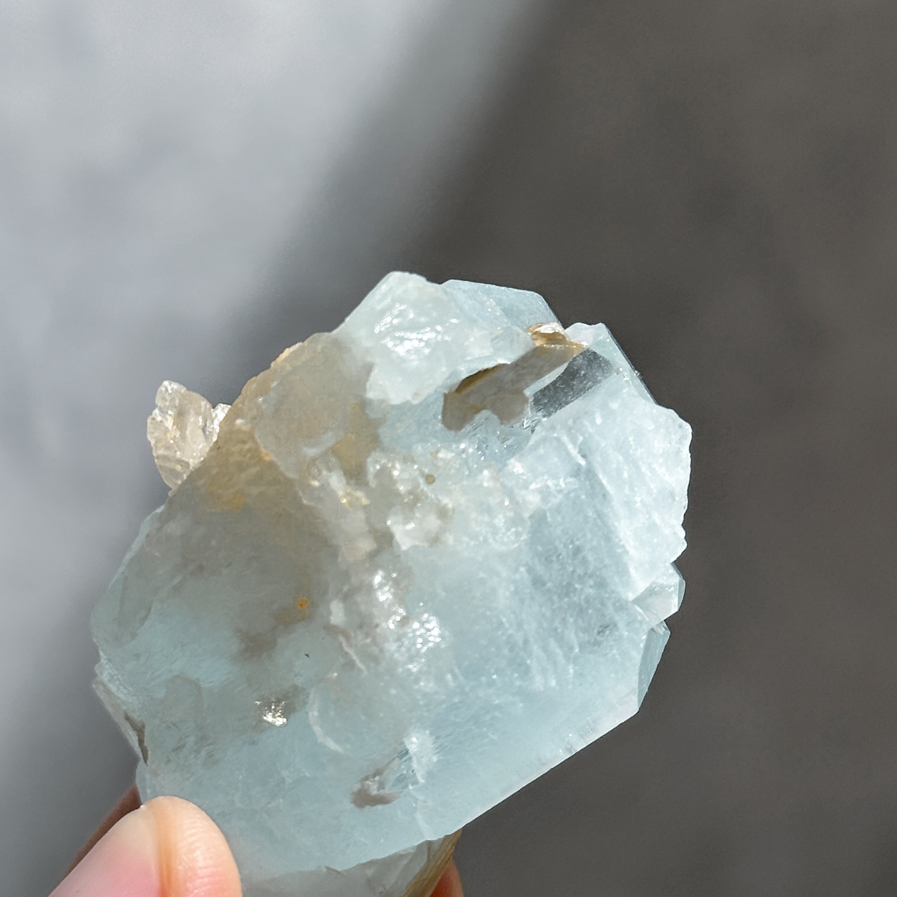 雲母◎アクアマリン 原石68◇ Aquamaline ◇天然石・鉱物