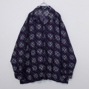 【Caka act2】"STACY ADAMS" Geometric Pattern Gradation Line Design Open Collar Oversize Silk Shirt