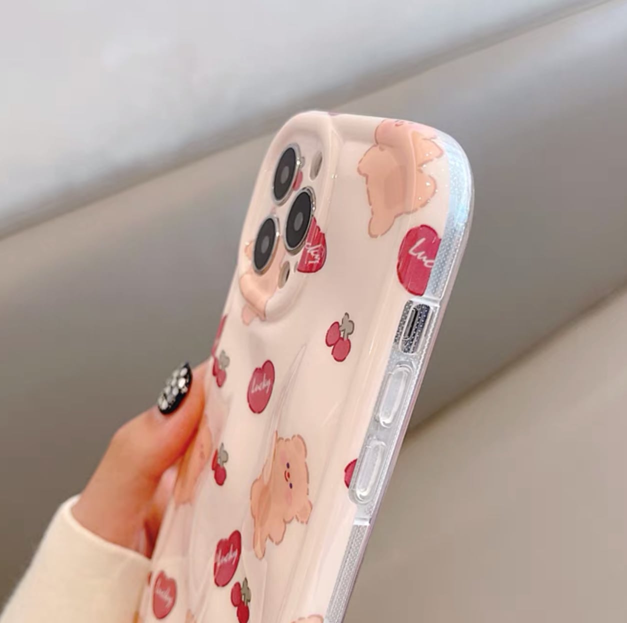 iPhoneケース iPhone14 iPhone13 くま さくらんぼ デコボコ 凸凹
