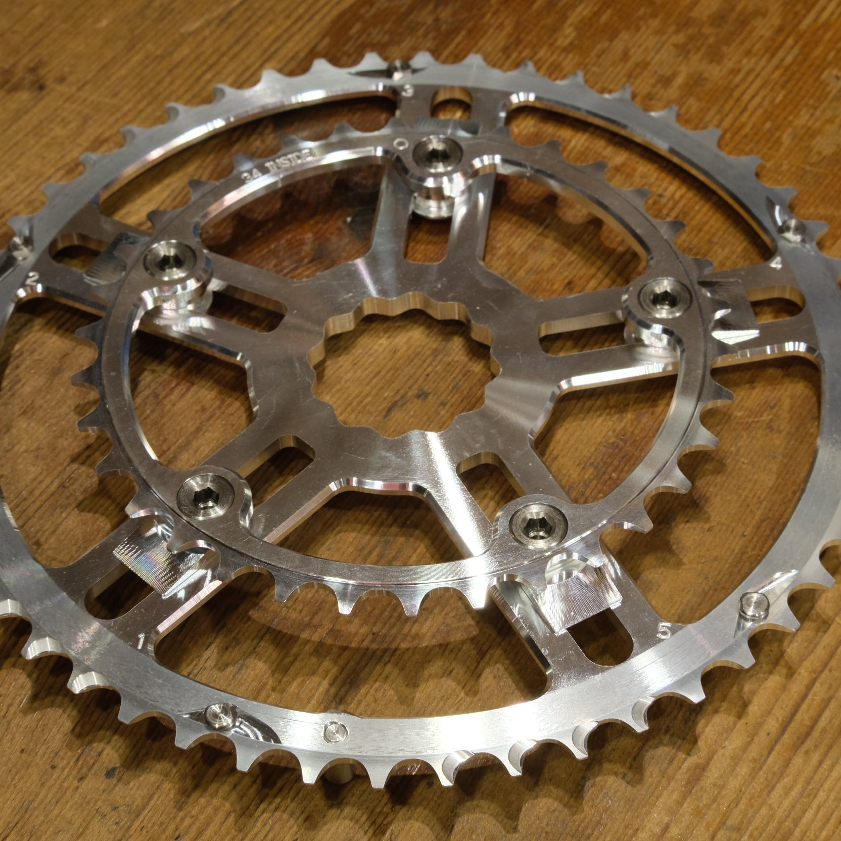 WHITE INDUSTRIES ☆ v2 VBC 2x Chainring Sets (For MR30 Cranks
