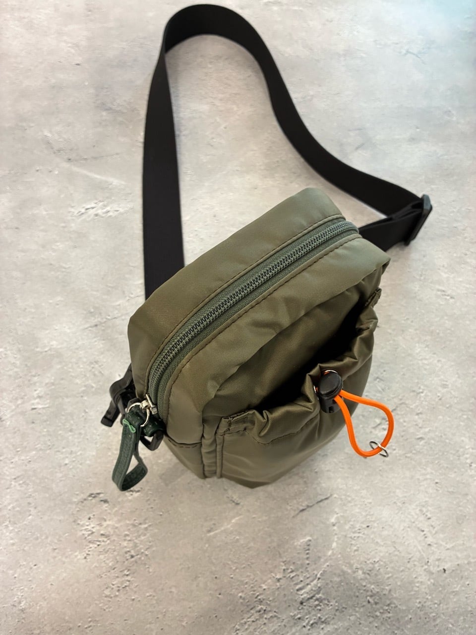 再入荷！DEUX MILLE ドゥミル ボンディングミニショルダー[Silver