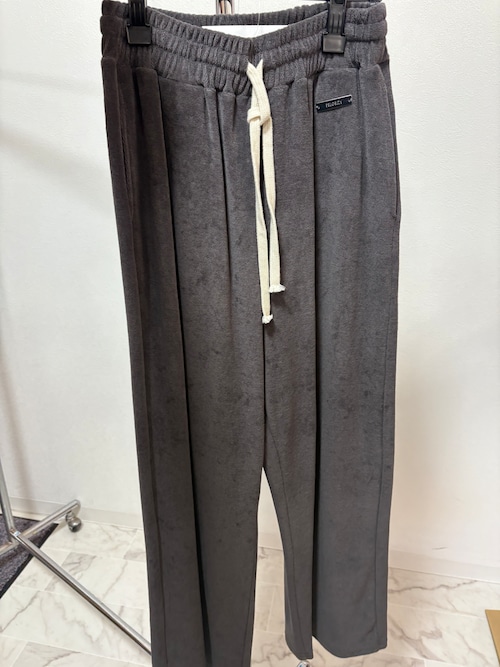 priority パイル生地パンツ　61092