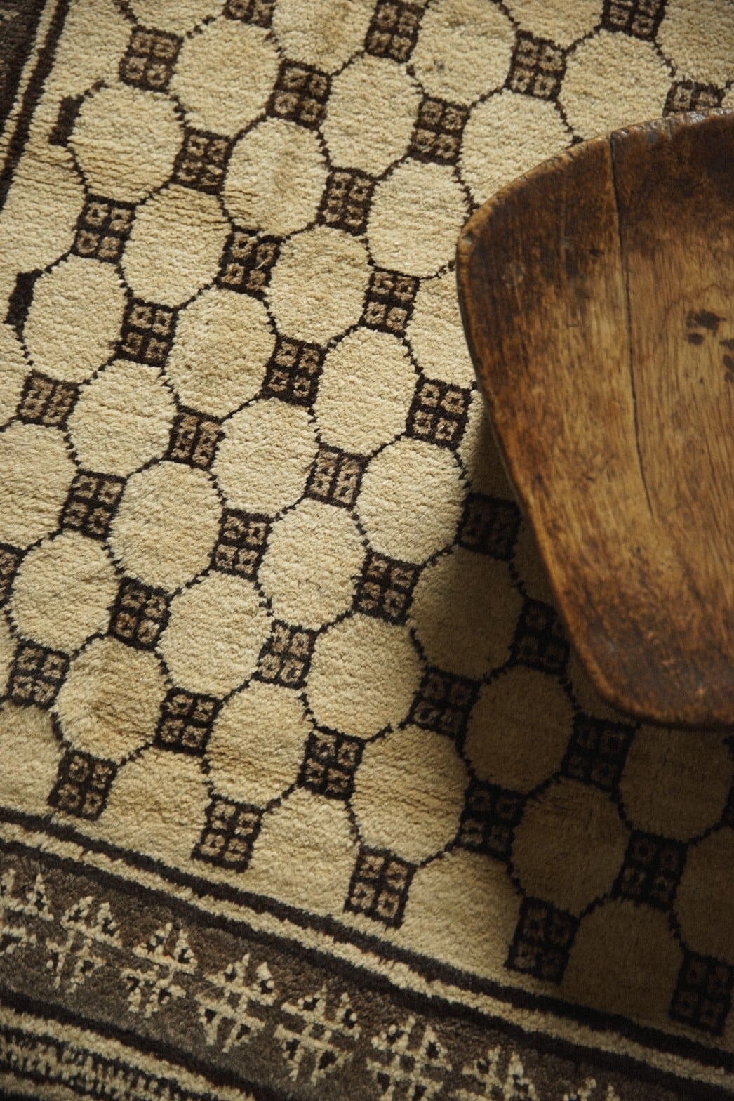 799 -Vintage Taimani rug | 手織りのヴィンテージラグ専門店 799 -Vintage Taimani rug | 手織りのヴィンテージラグ専門店