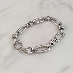 Mantel figaro chain bracelet