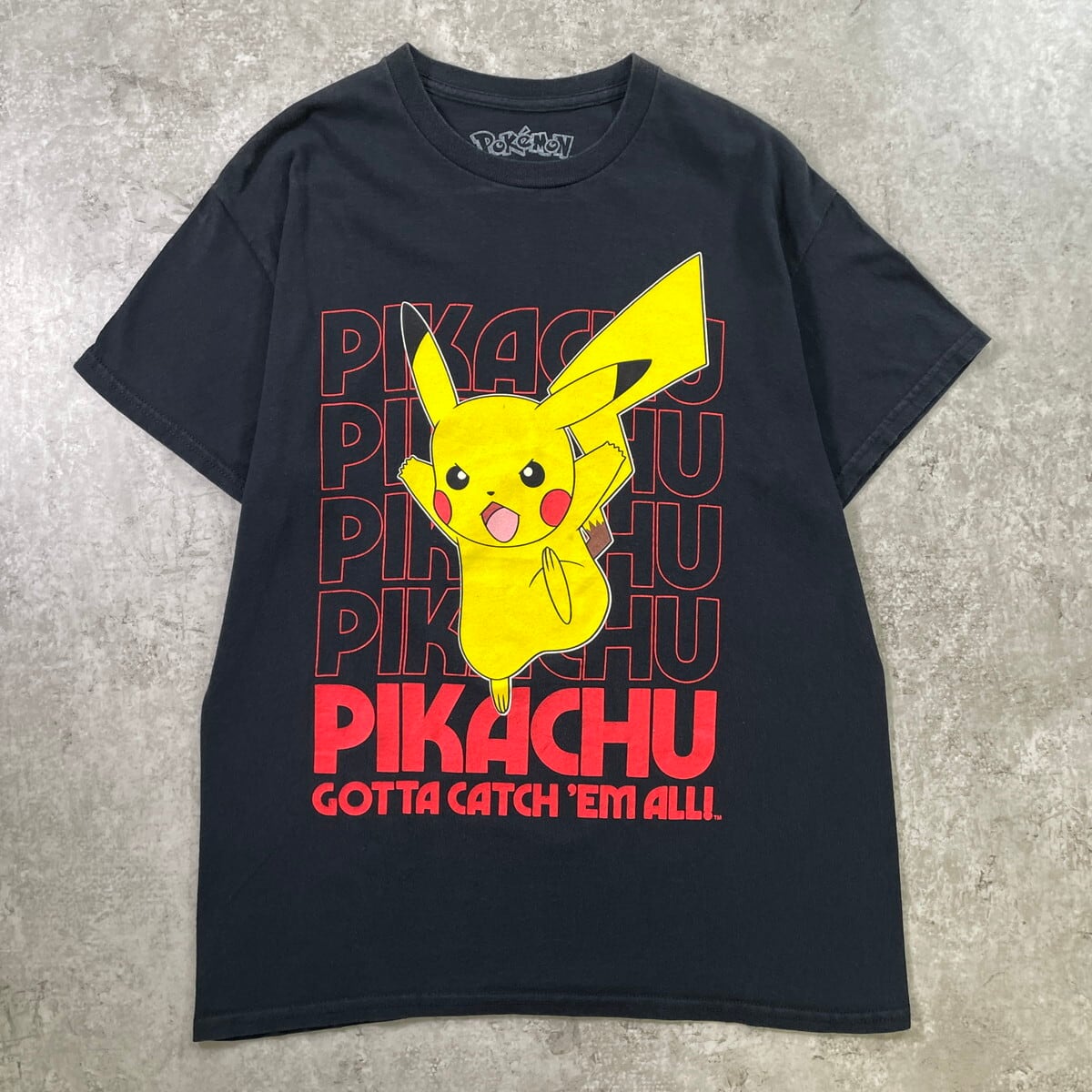 POKEMON ポケモン PIKACHU ピカチュウ キャラクタープリントTシャツ