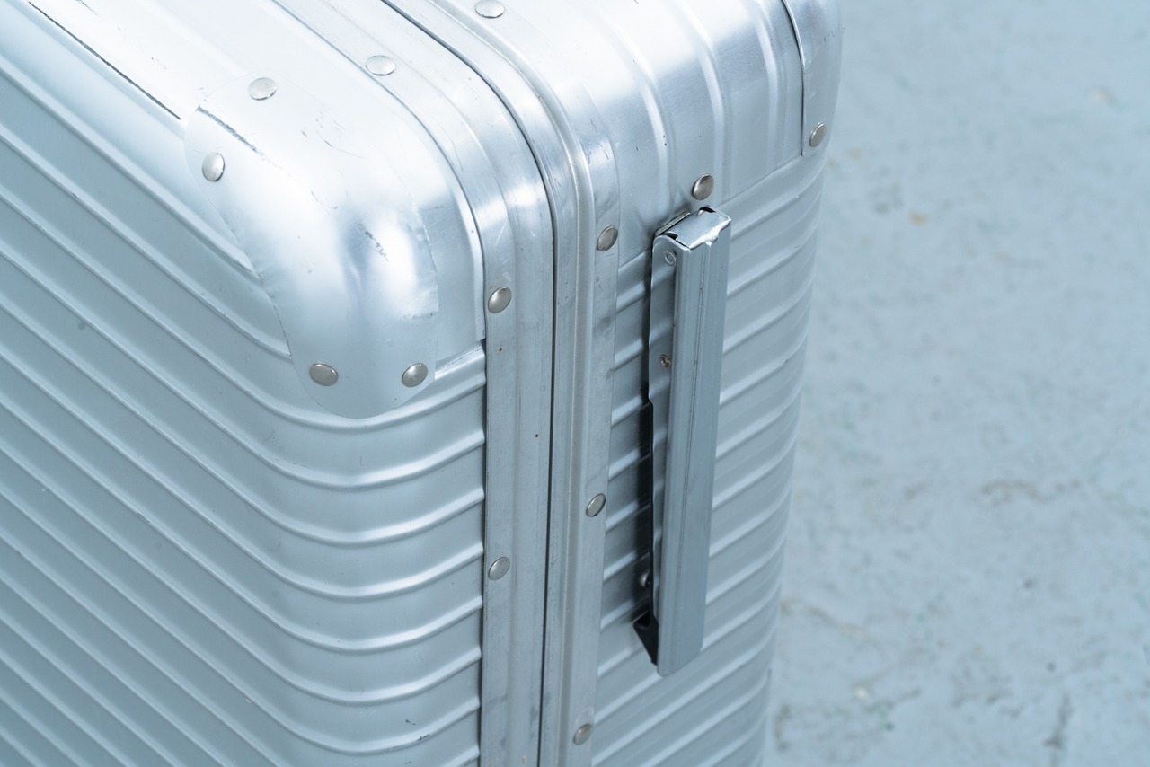 RIMOWA | Suitcase