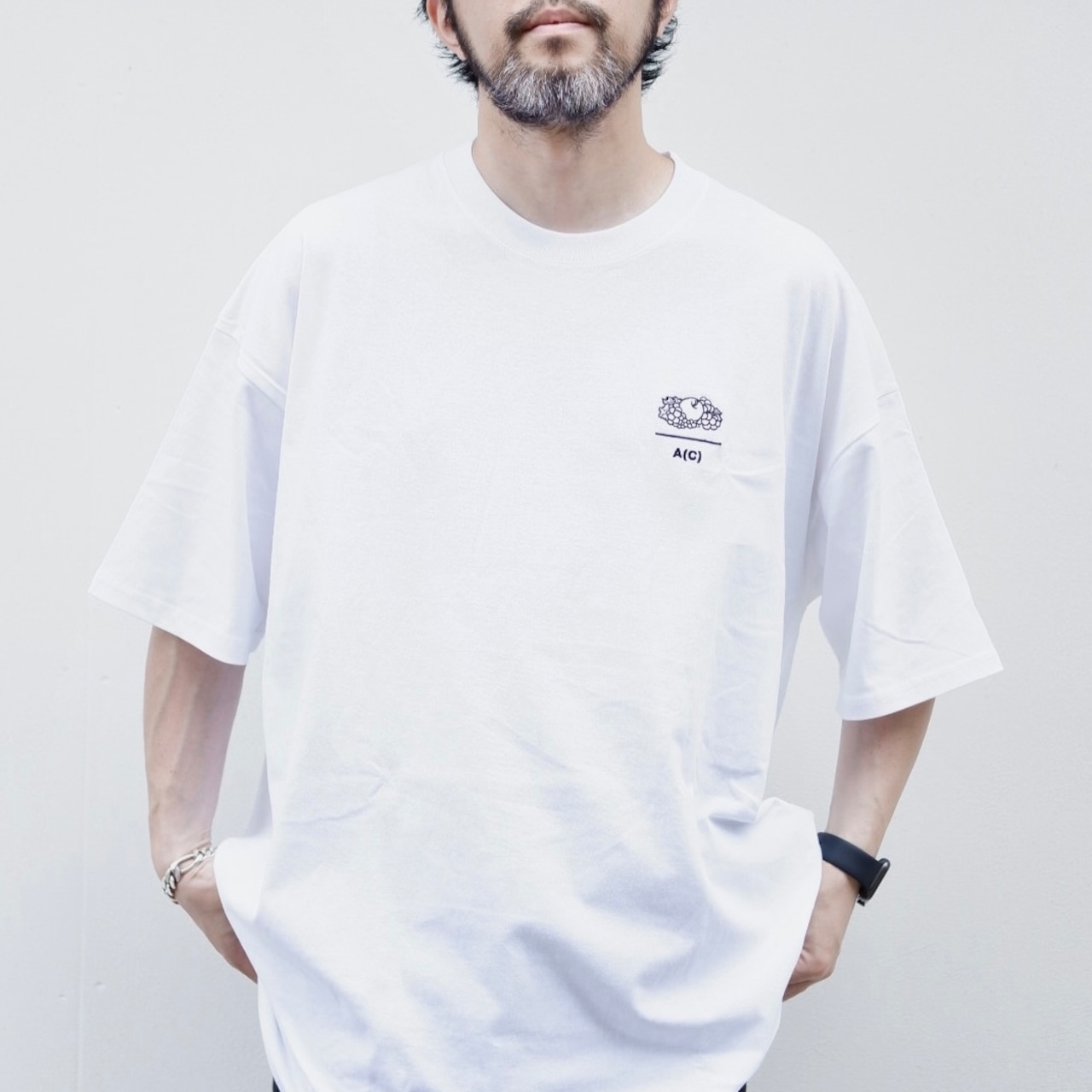 A(C)×FRUIT OF THE LOOM【Embroidery Logo T-shirt】