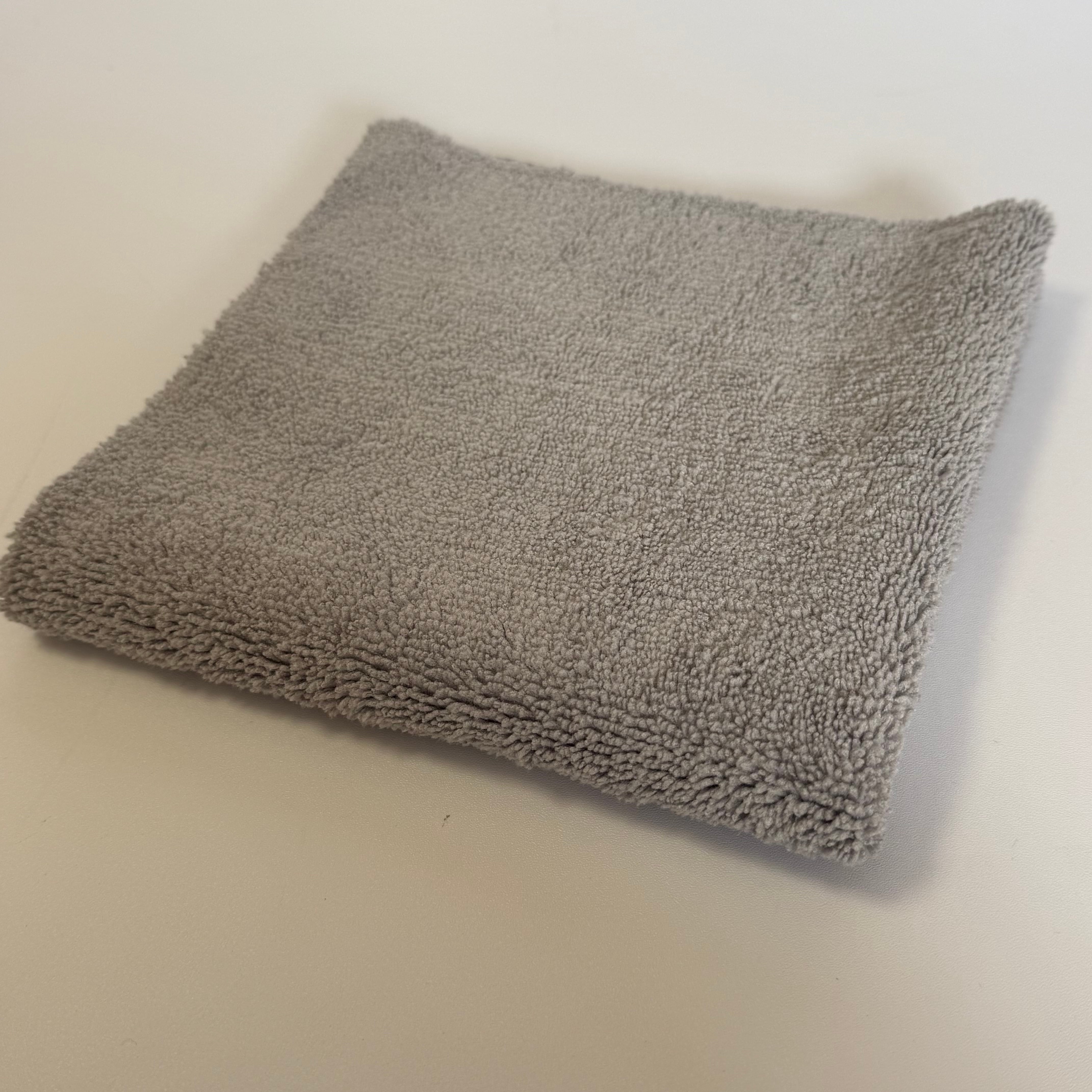 安心の厚み マイクロファイバータオル Infinite01 36枚（380GSM