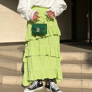 flower asymmetry skirt_LN01079