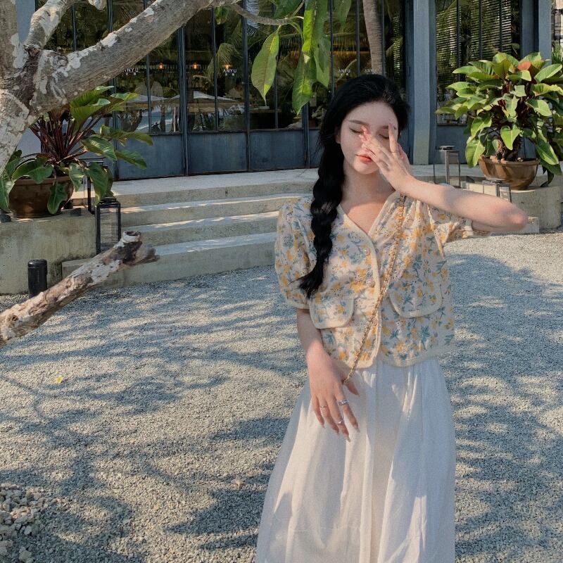 フローラルショートジャケット レディース薄手ルーズ刺繍カーディガンサマースタイル 夏物 花柄 ブラックストロベリース8427108529