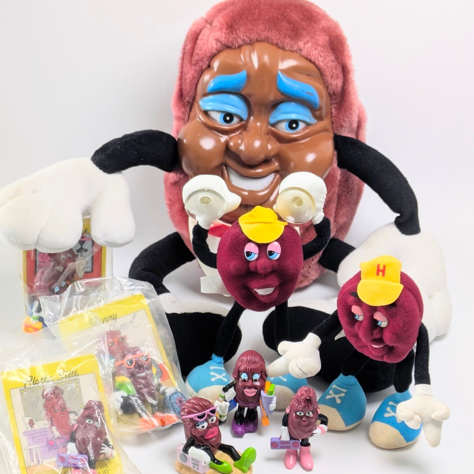 ☆ VINTAGE 1988 ☆ 【 California Raisins（カリフォルニアレーズン）】『 BEACH / ビーチ 日光浴 』 PVC フィギュア ビンテージトイ 〚アメリカン雑貨 アメトイ〛