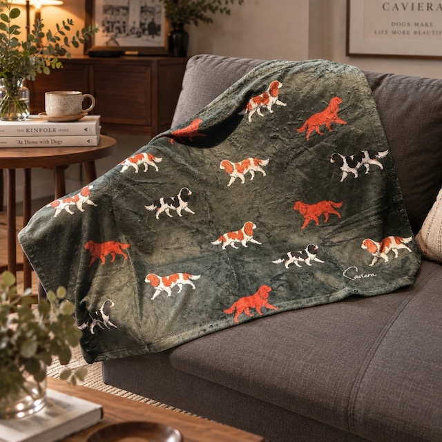 Walking Cavaliers Soft Throw – Forest Green 0105