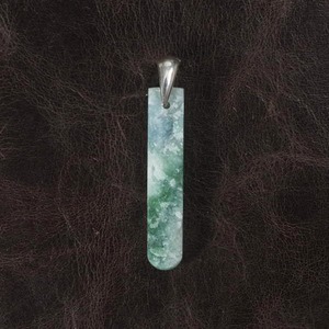 糸魚川翡翠  青&緑 ペンダントトップ 4.0g  Itoigawa blue & green Jadeite pendant top