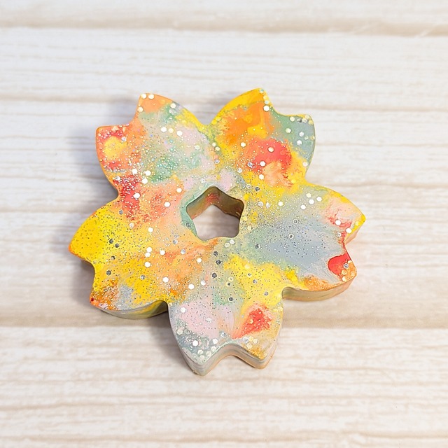 カスタムクレヨン 桜（イエロー系）