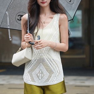 【全3色】 透かし編みニットタンクトップ b1220