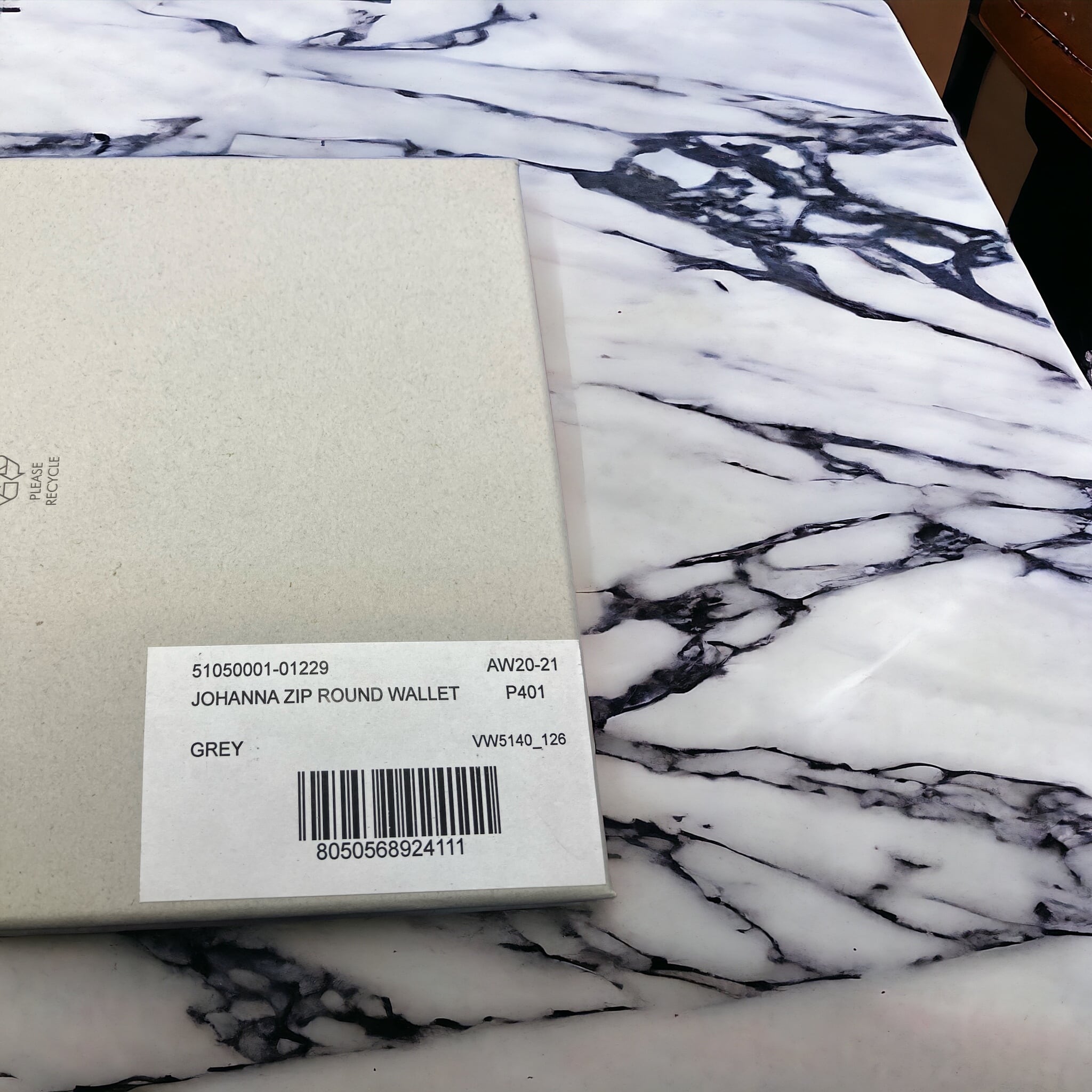 ヴィヴィアンウエストウッド 長財布 グレー ラウンドファスナー