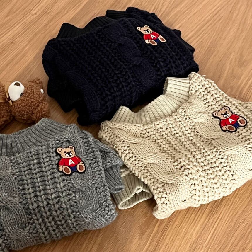 《予約》PP0021 くまさんケーブルニット