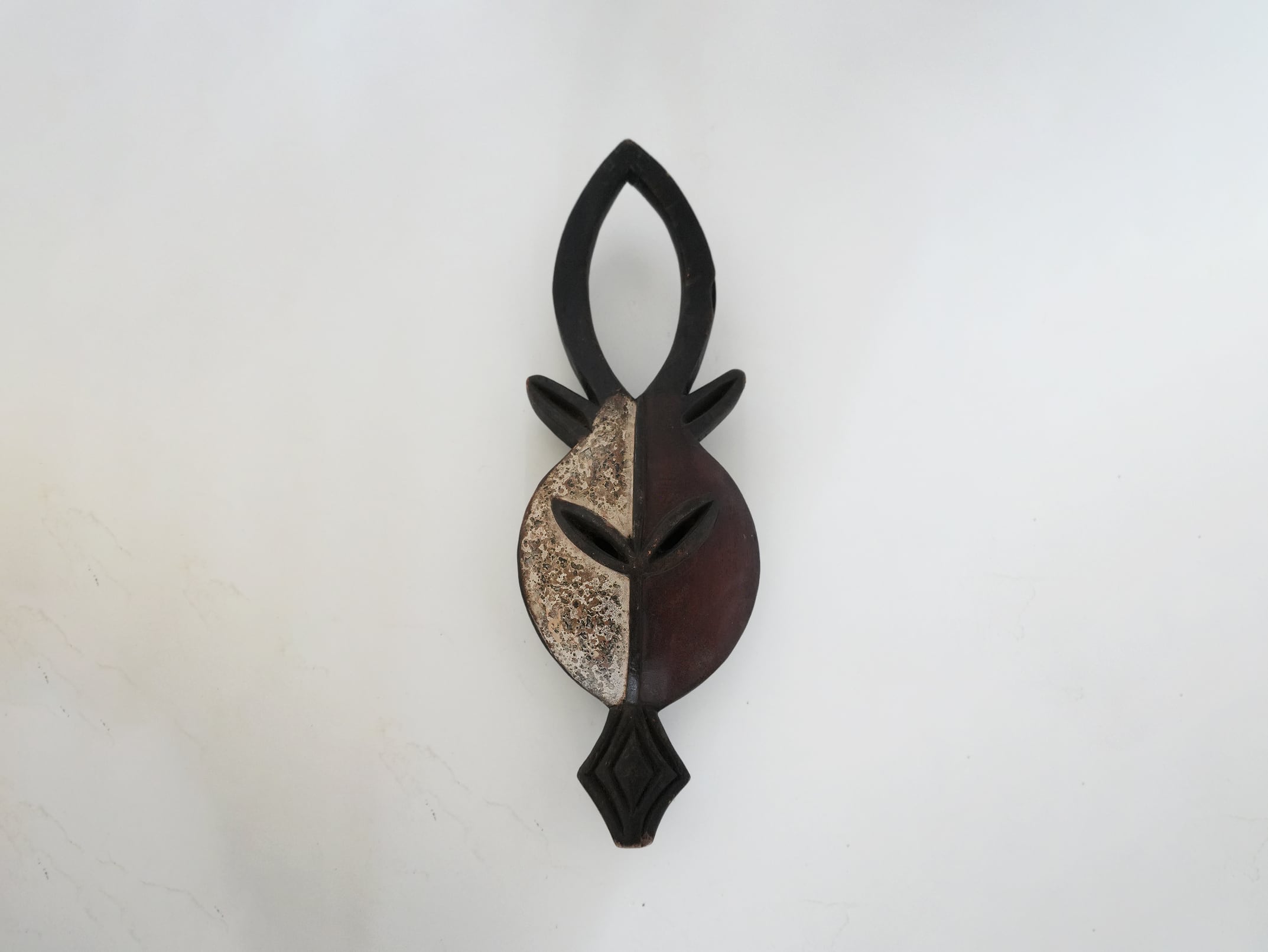 ムボレ族？クエレ族？クウェレ族？アフリカ彫像木彫り像オブジェ　ガボン？ ムボレ族？クエレ族？クウェレ族？アフリカ彫像木彫り像オブジェ