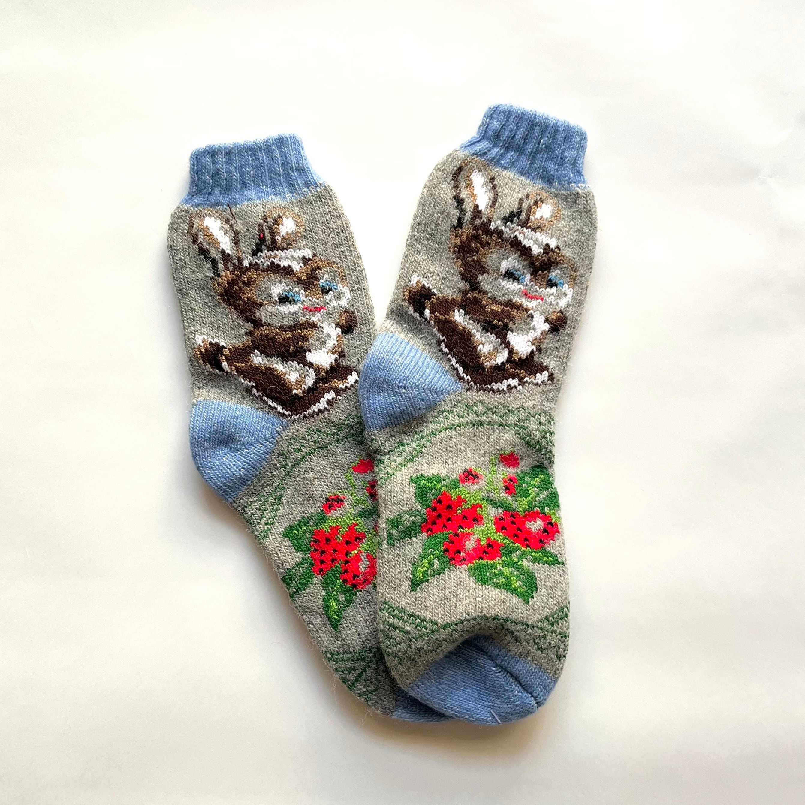 ウクライナ支援/ウールソックス(ウサギ柄)