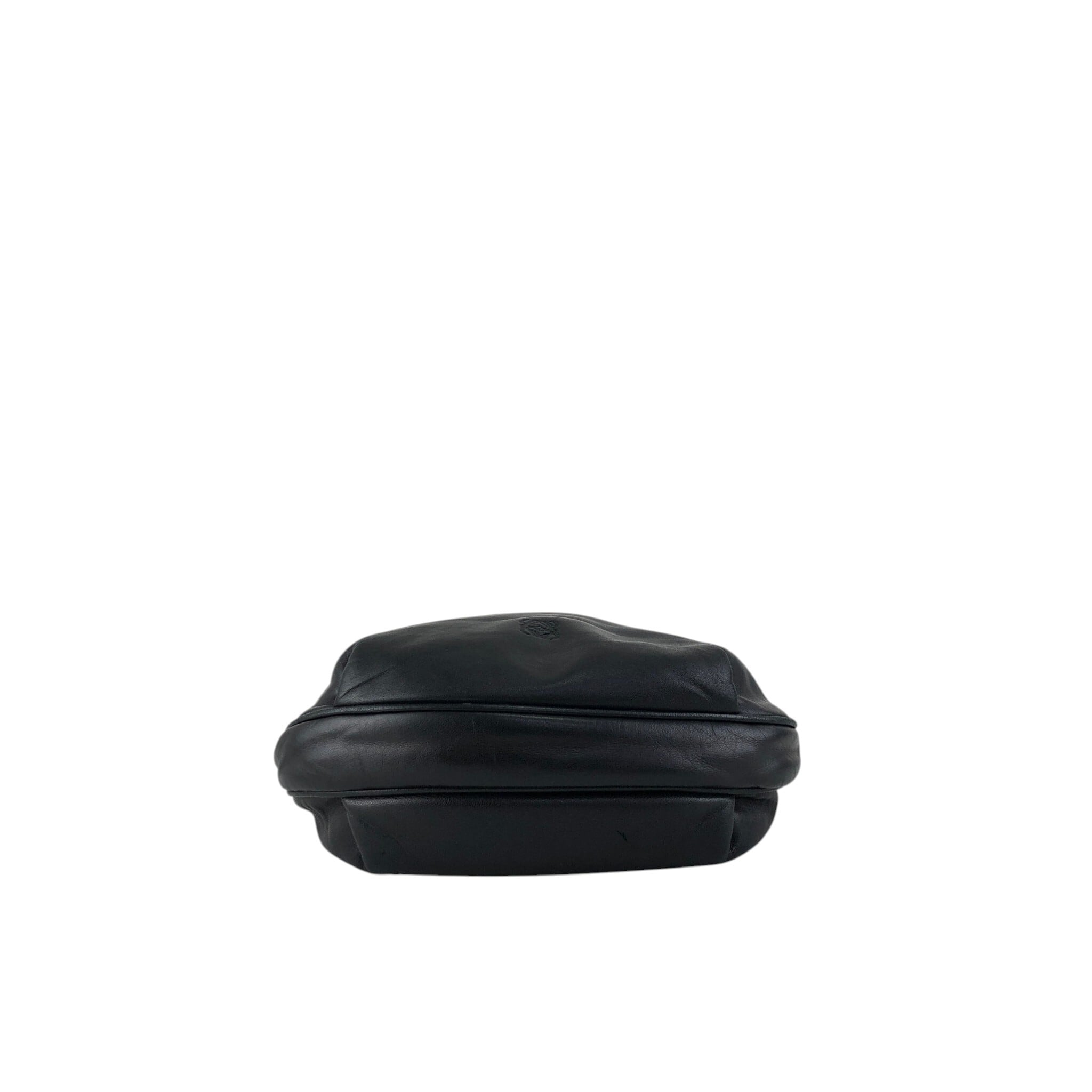LOEWE ロエベ ショルダーバッグ ブラック アナグラム レザー チェーン