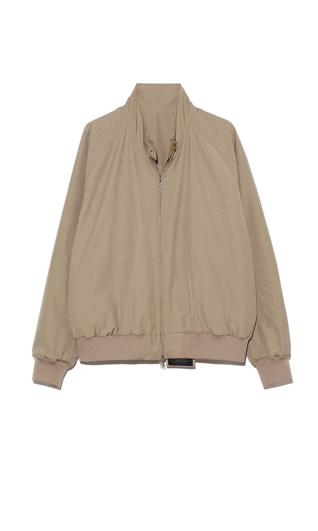 US2567 / 001 / BARACUTA