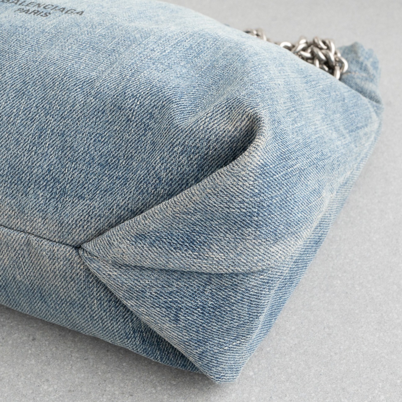 バレンシアガ クラッシュ スモール トートバッグ デニム SS24