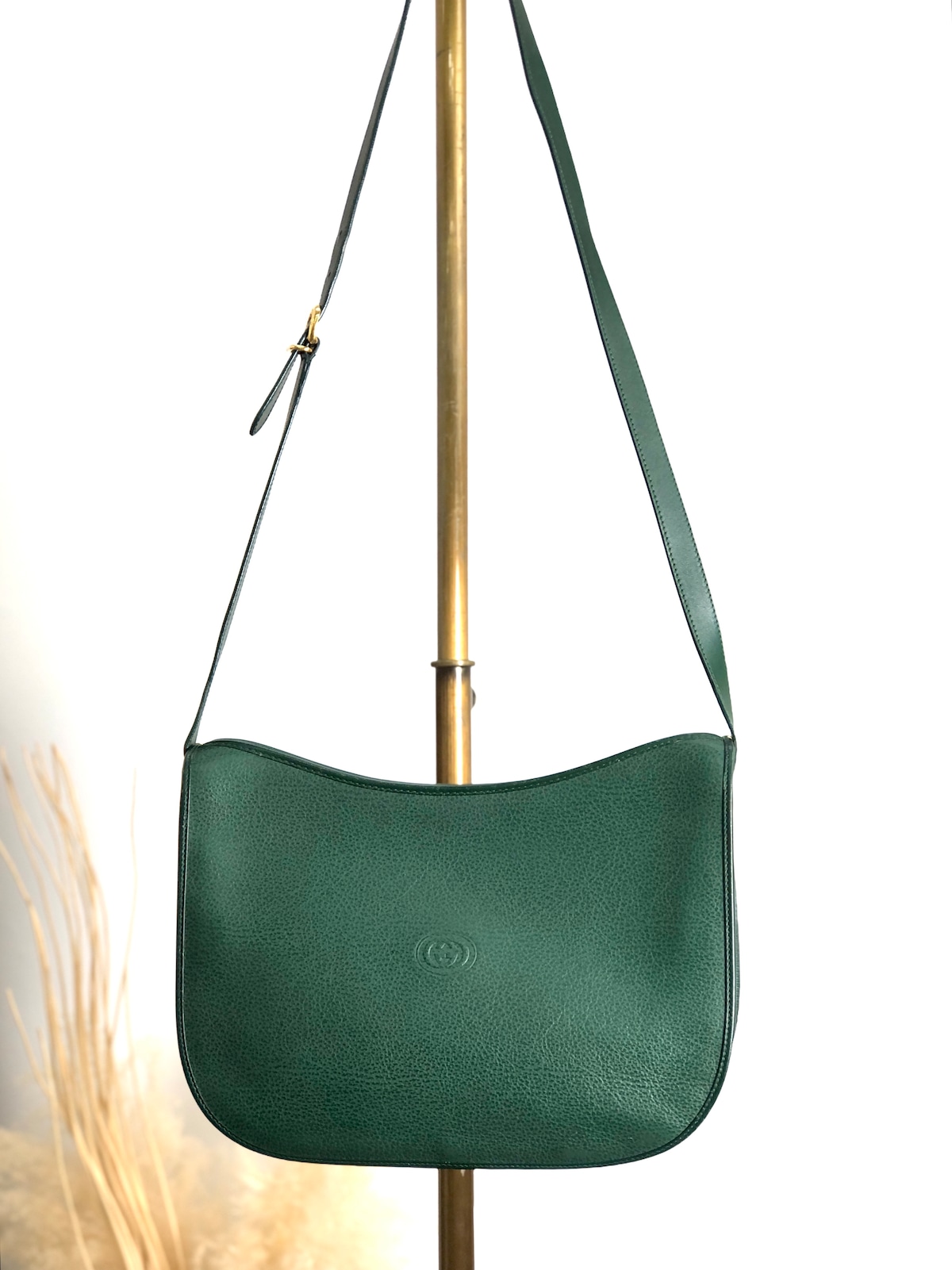 GUCCI グッチ ショルダーバッグ グリーン ロゴ型押し レザー vintage 