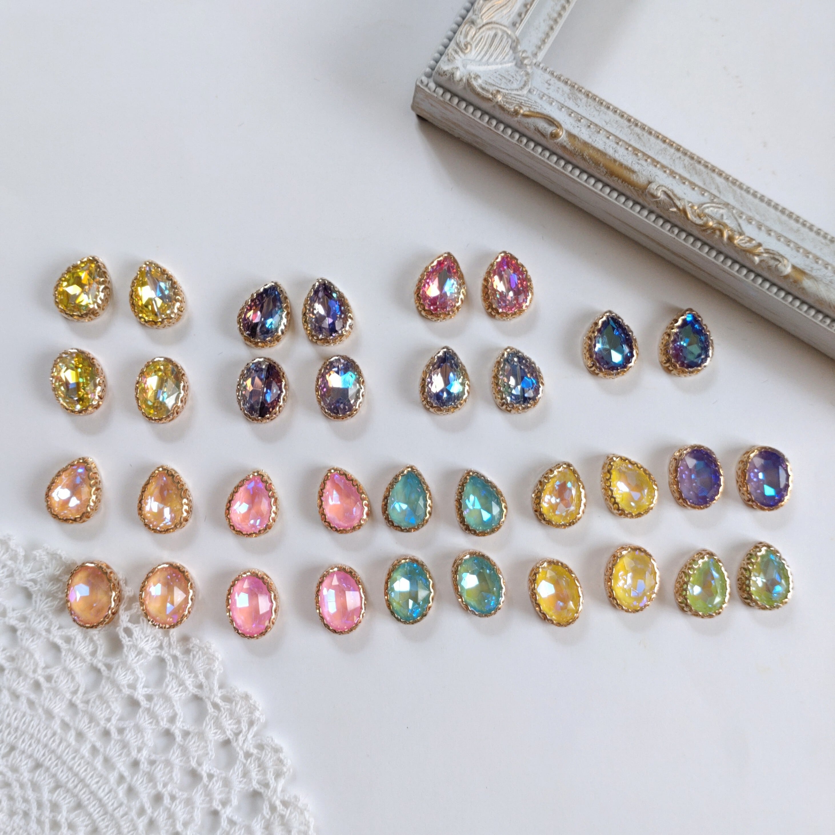 SALE❣️キラキラのカラフルカボション♡12個セット SALE❣️キラキラのカラフルカボション♡12個セット
