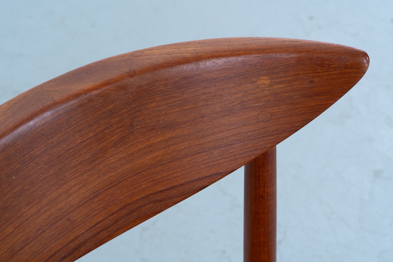 Peter Hvidt & Orla Molgaard Nielsen | model.316 dining chair