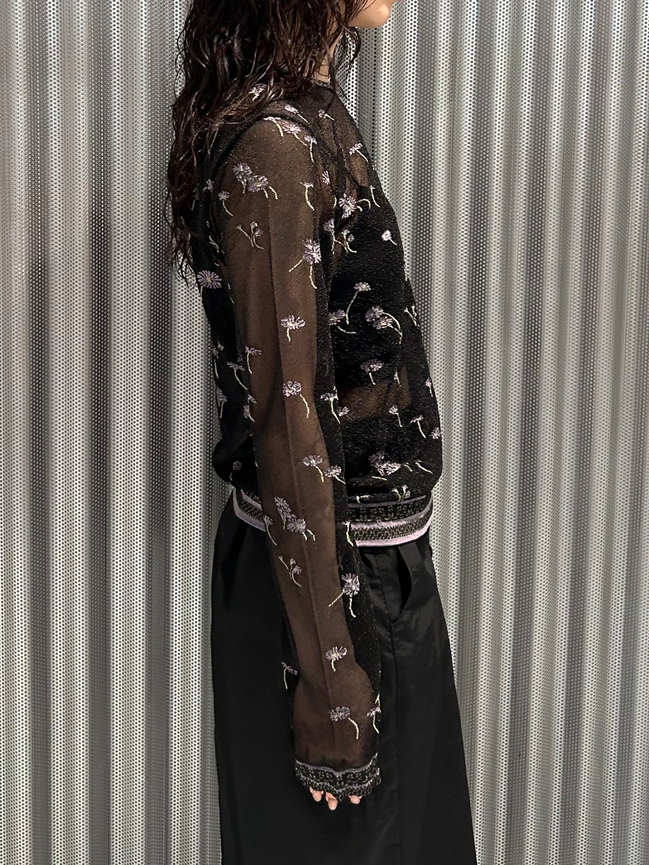 【26AW】Mame Kurogouchi マメ クロゴウチ / トップス / Floral Pattern Long Sleeve Sheer Knit Top - 2