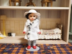 マダムアレクサンダー ハッピーミール　クルエラ・ド・ヴィル「Wendy Doll as Cruella De Vil」 画像3