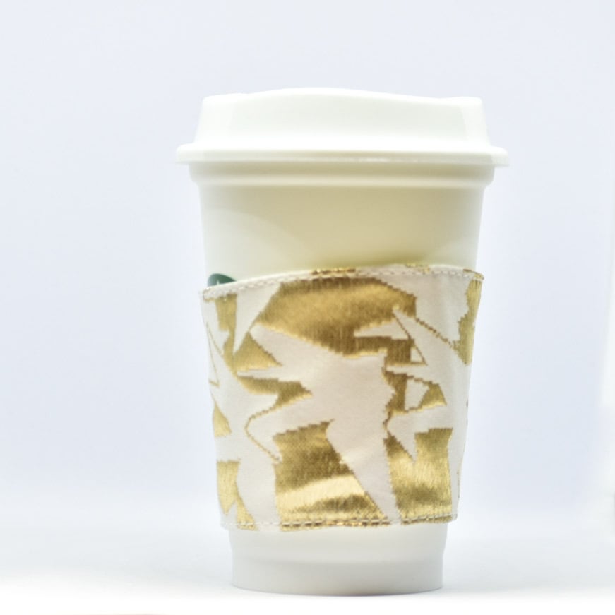 帯 カップスリーブ コーヒースリーブ リメイク 日本製 ホワイト×ゴールド 折鶴 - cup sleeve