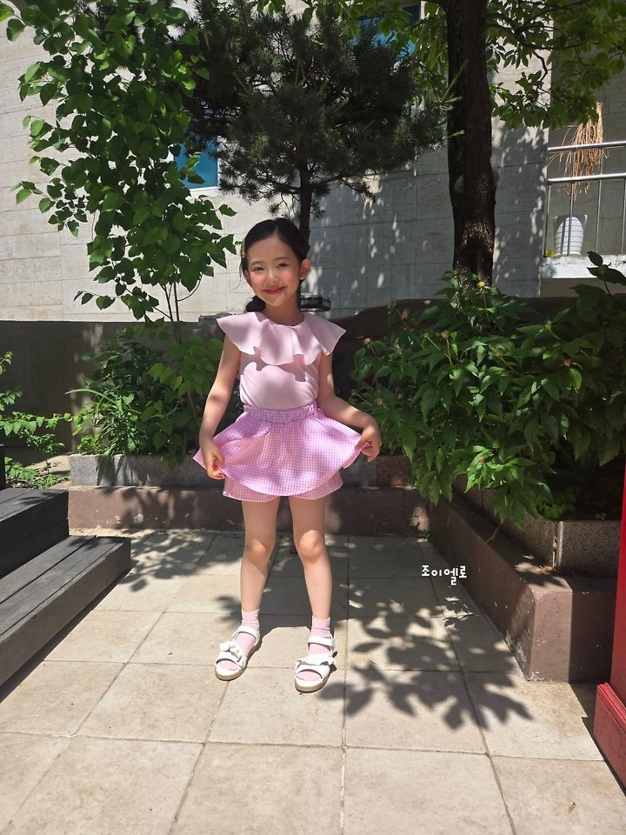 [GIOIELLO] Color-block Sleeveless (XL/XXL) / [조이엘로] 훌배색나시 (XL/XXL)