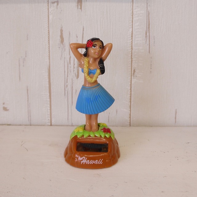★ハワイ直輸入★ソーラーフラドール／フラ人形★＜セクシー フラガール／水色＞ユラユラ ダッシュボードドール＜SR14＞