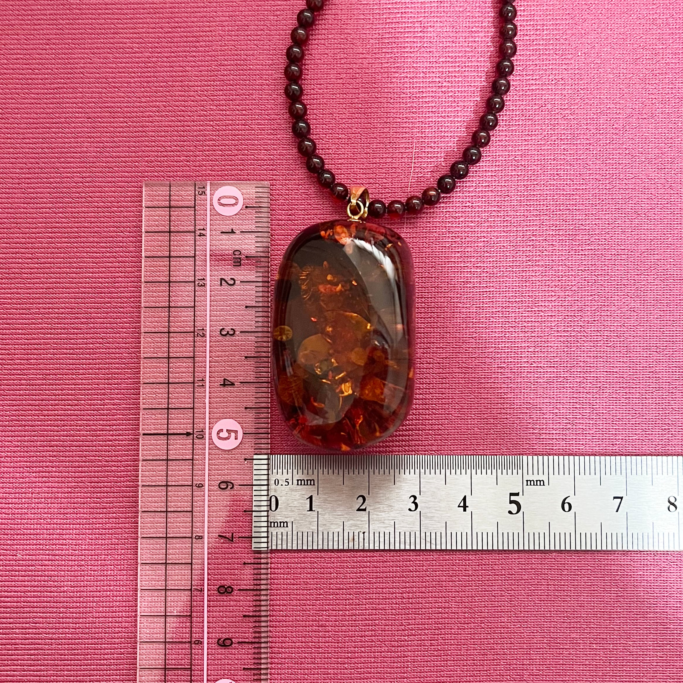 K18 迫力の特大トップ付き、本琥珀のセミロングネックレス K18 迫力の特大トップ付き、本琥珀のセミロングネックレス 琥珀