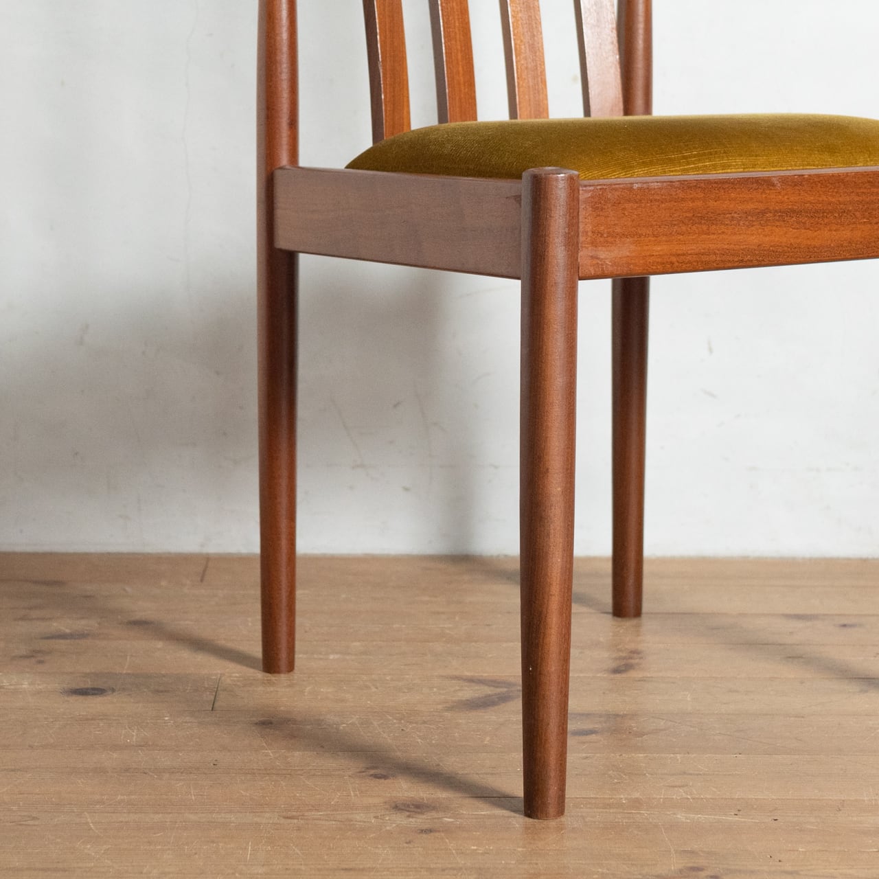 Meredew Dining Chair / メレデュー ダイニングチェア〈椅子 Meredew Dining Chair / メレデュー ダイニングチェア〈椅子