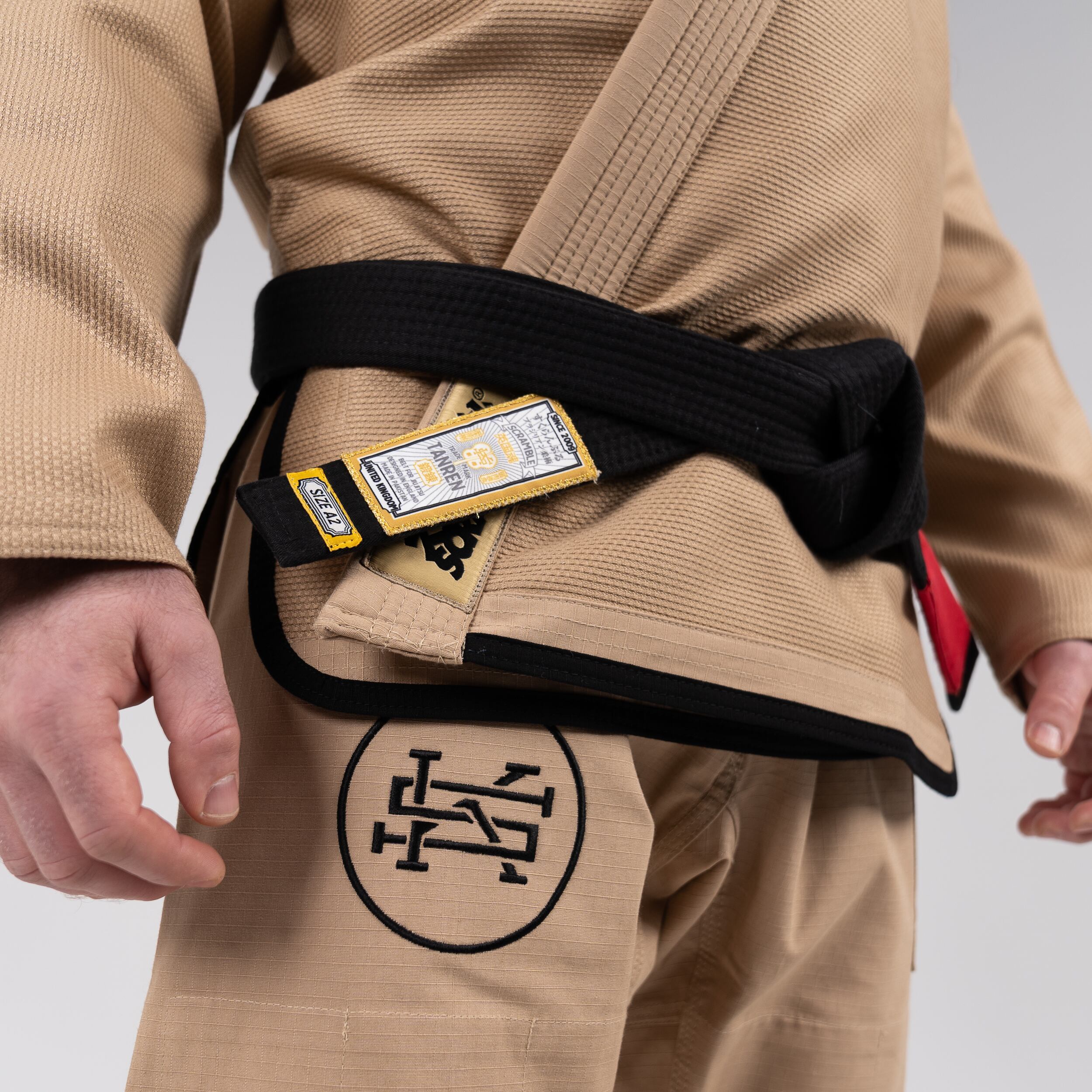 ISAMI KIMONOS 黒 A2 柔術着 COMBAT READY 良き GO!!