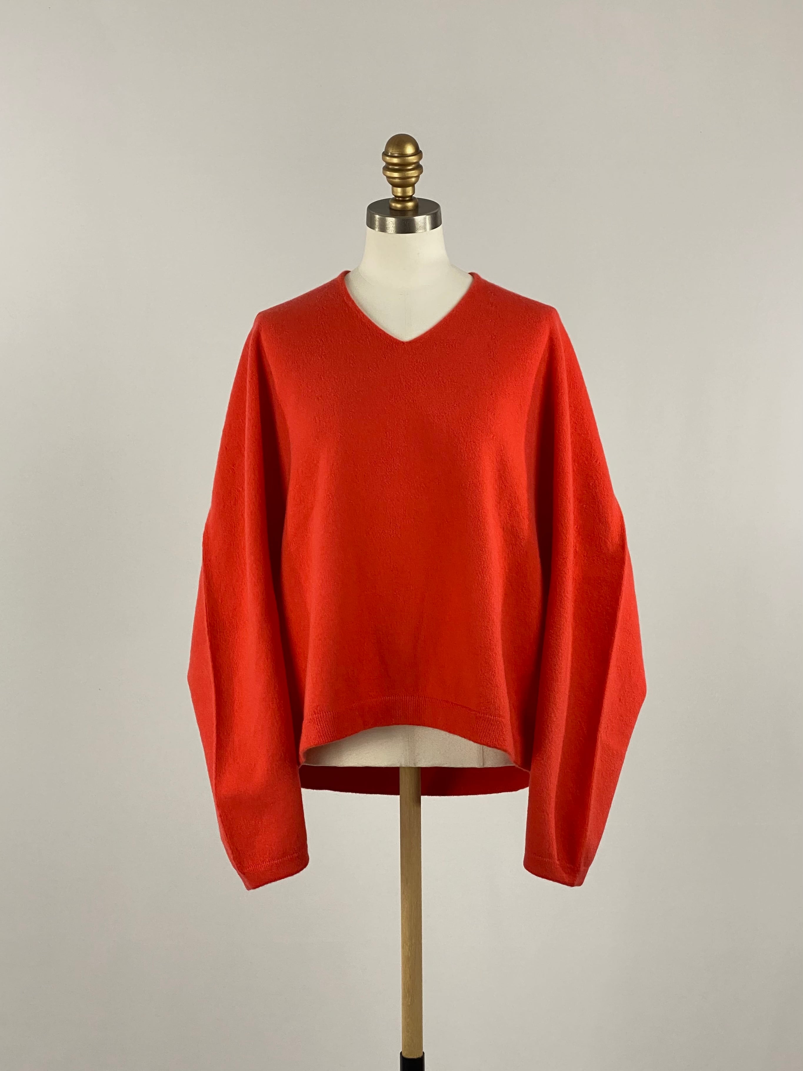 ホールガーメントVネックニット|オレンジ|Maglia Plus