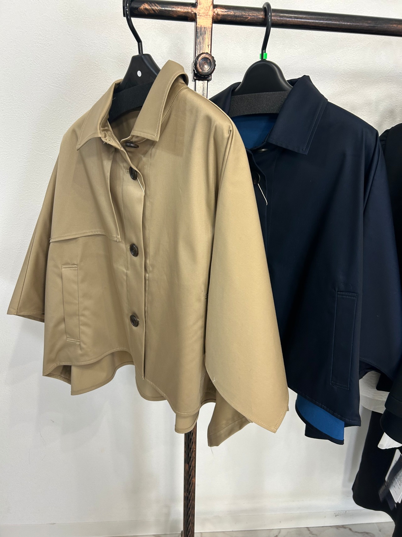 les ague トレンチポンチョ　:1027