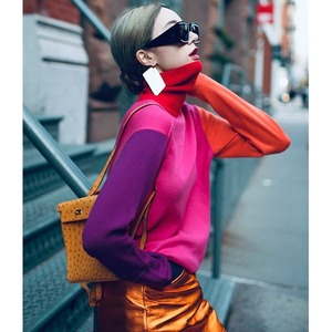 Turtle-neck Color Block Pullover 502594