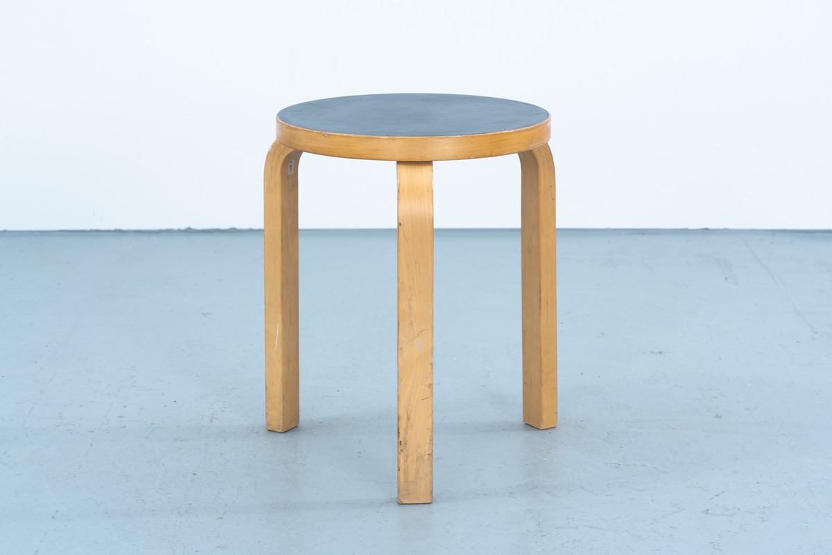 Alvar Aalto | Stool60 | kaikki gallery | 北欧ヴィンテージ家具の 