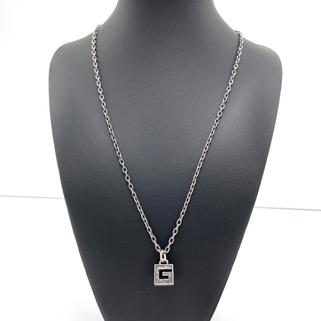 人気商品！早い者勝ち☆【レア美品】Gucci グッチ ネックレス  