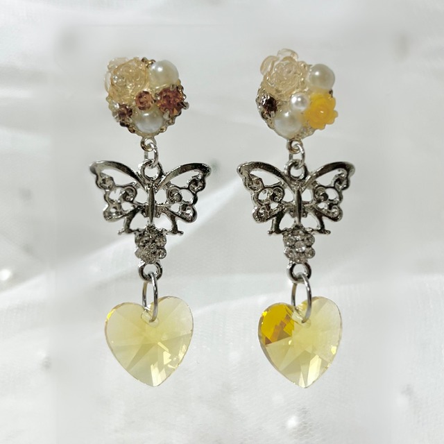 butterfly yellow heart