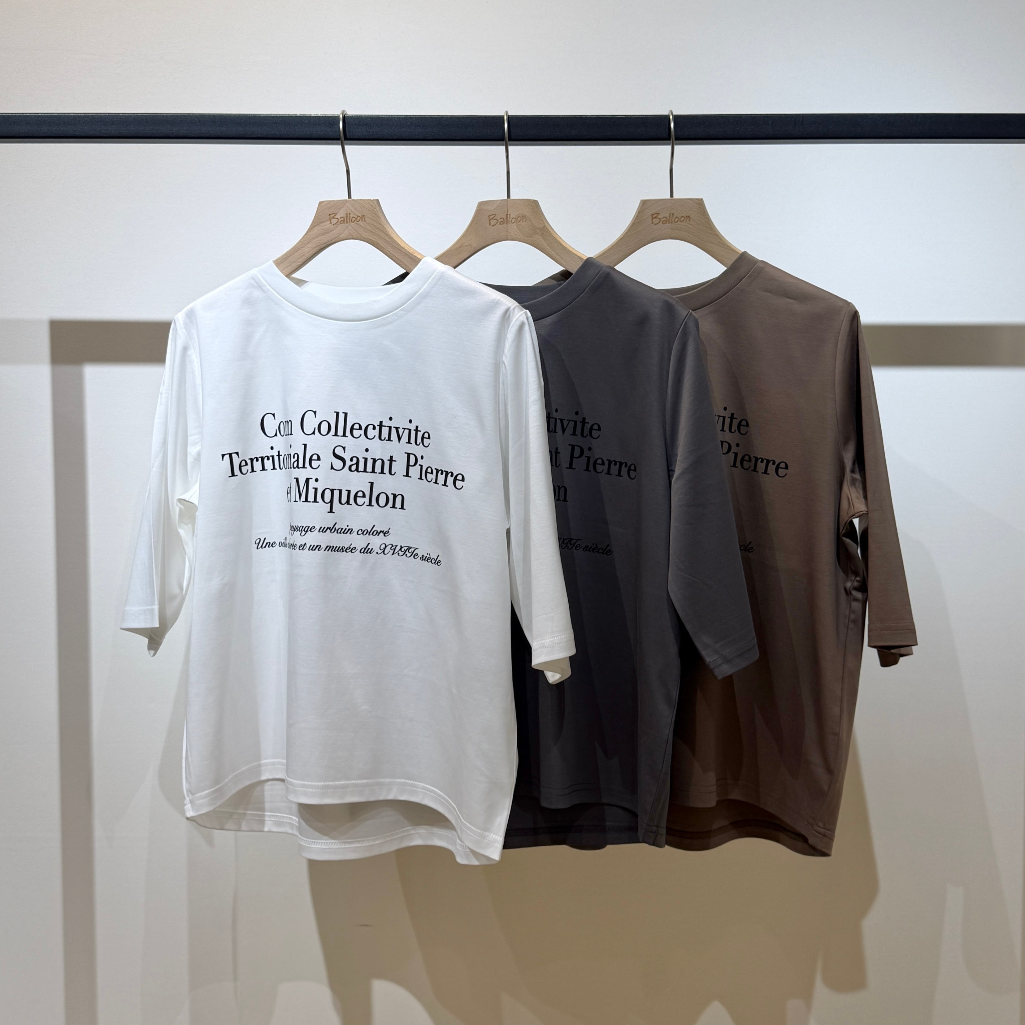 【オンライン限定】ロゴプリントTシャツ
