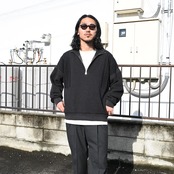 YASHIKI(ヤシキ)着回し抜群ハーフジップニット、普通に良いスラックスstyle